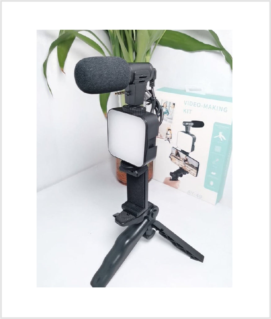 Video Making Kits Shooting Photography Suit with Microphone LED Fill Light Mini Tripod